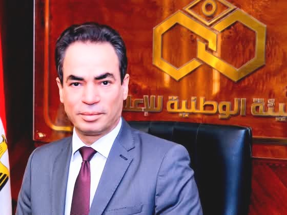 المسلمانى يقدم التهنئة للبلشى بفوزه بمنصب نقيب الصحفيين 