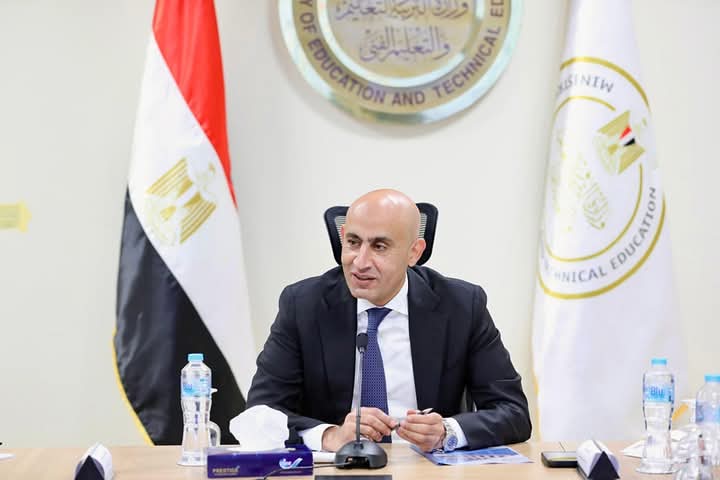وزير التعليم يعلن بدء العام الدراسي 20 سبتمبر القادم
