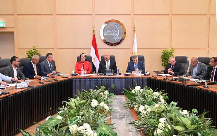 خطة الحكومة لتحويل الموانئ المصرية إلى موانئ خضراء