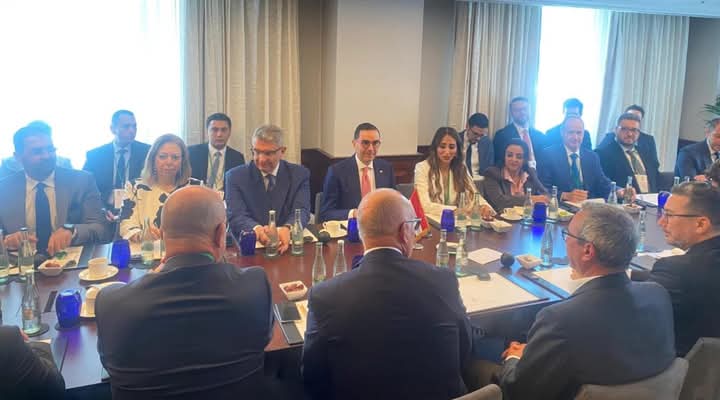 الخطيب يستعرض الفرص الإستثمارية أمام رجال الأعمال بألمانيا