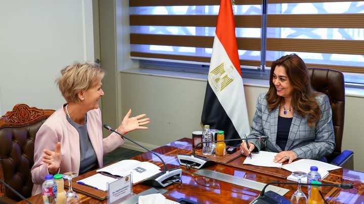 وزيرة التنمية المحلية تبحث التعاون مع سفيرة الاتحاد الأوروبي بالقاهرة