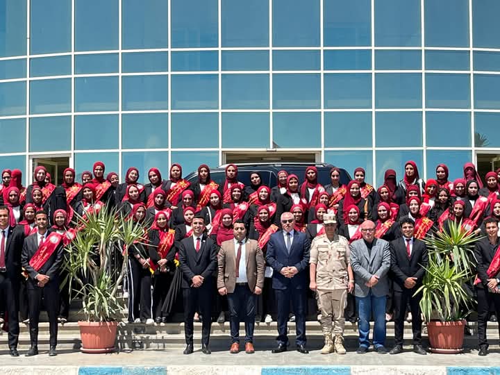 جامعة قناة السويس تشارك بالندوة التثقيفية المجمعة بجامعة السويس 