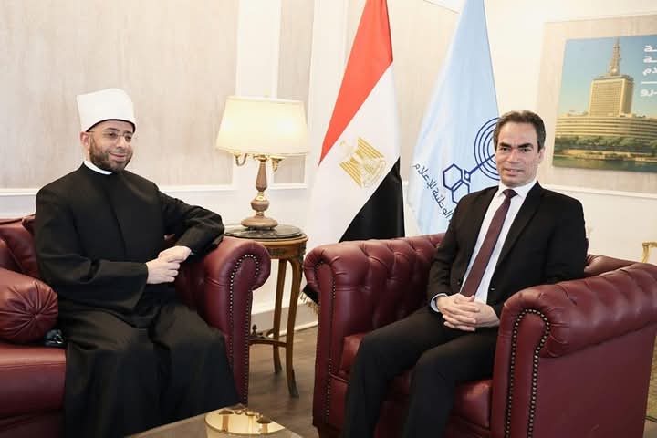 المسلمانى يستقبل وزير الأوقاف لبحث التعاون بين الوطنية للإعلام والأوقاف