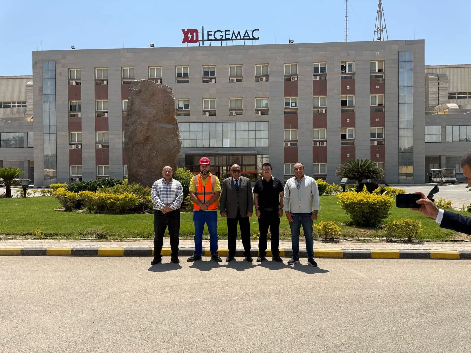 وزير الكهرباء يتابع خطوات التعاون مع شركة إكس دى إجيماك الصينية