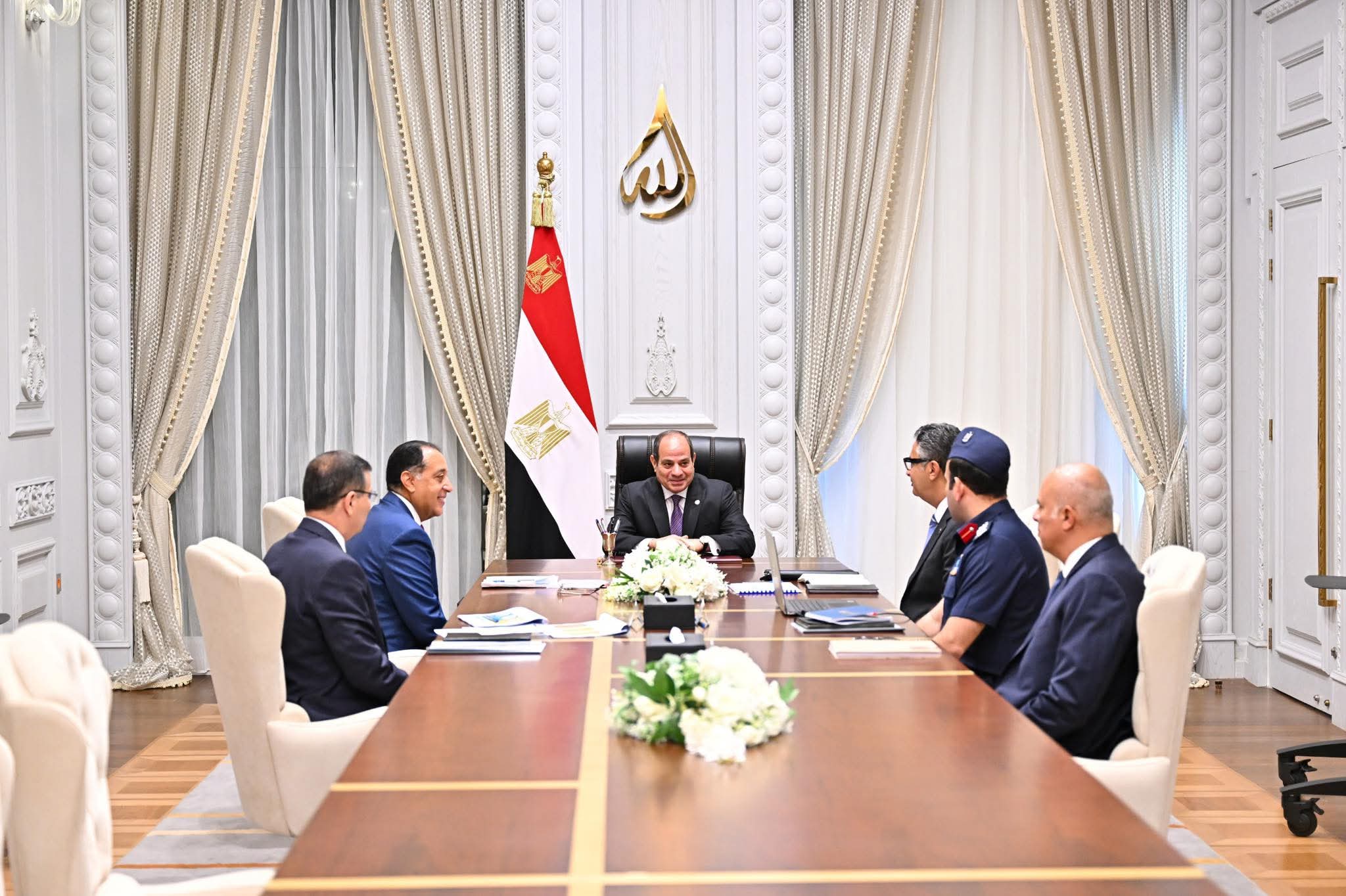 الرئيس السيسى:يوجه بالتنسيق الكامل بين أجهزة الدولة المعنية بالأمن الغذائى