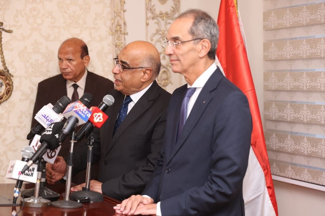 وزيرا الإتصالات والعدل يطلقان منظومة التقاضى عن بُعد فى الدعاوى الجنائية 