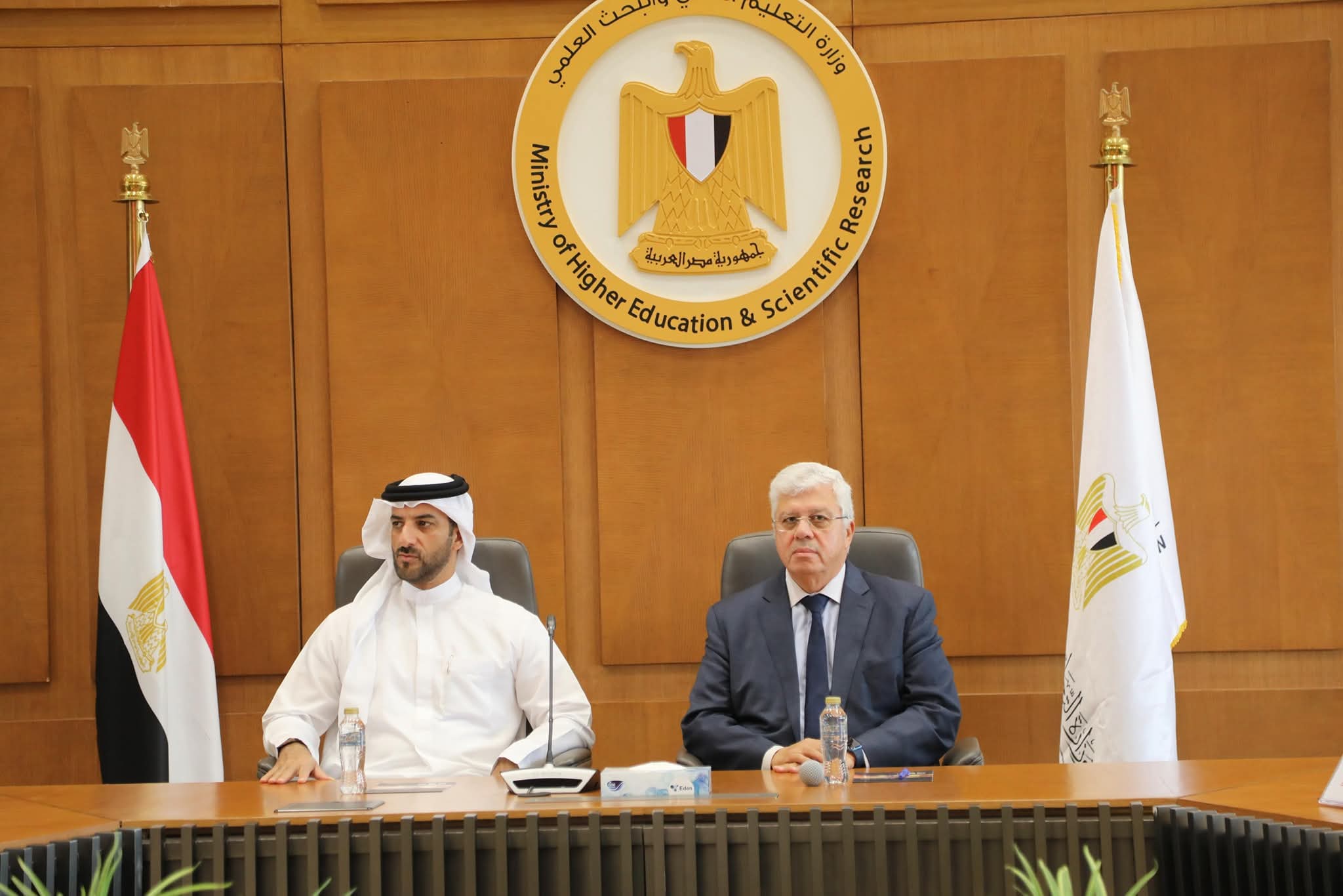 وزير التعليم العالي يبحث التعاون مع نائب حاكم الشارقةورئيس جامعة الشارقة