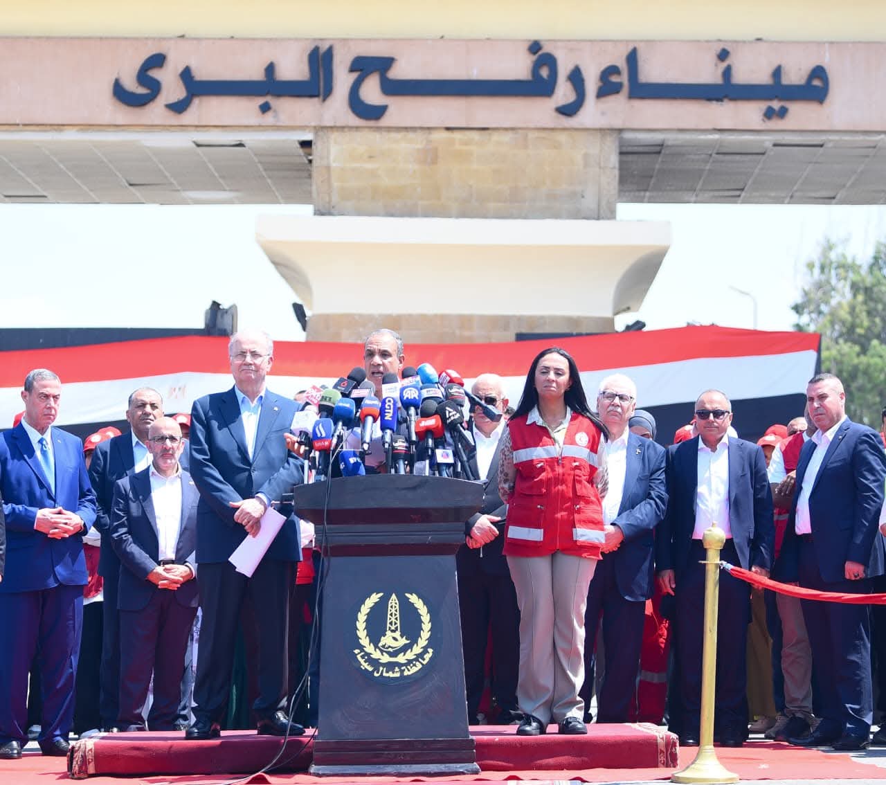 وزير الخارجيةمن أمام معبر رفح:مصر ترفض التهجير وتدعم القضية الفلسطينية