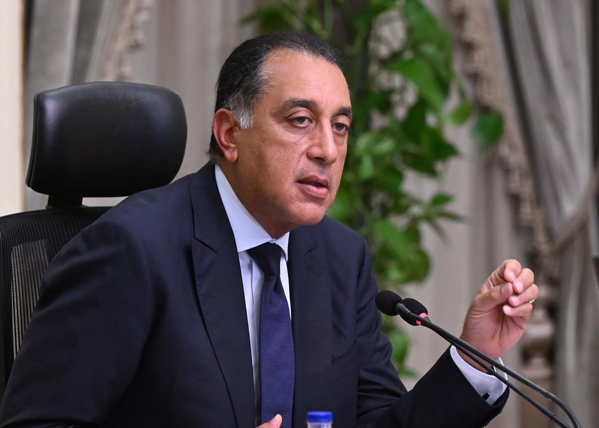 رئيس الوزراء يتفقد مشروعات إعادة إحياء القاهرة التاريخية