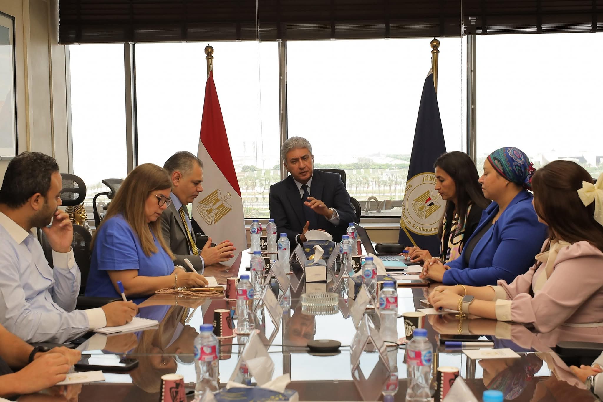 وزير السياحة يلتقي المؤثرين لتعزيز الترويج السياحي لمصر