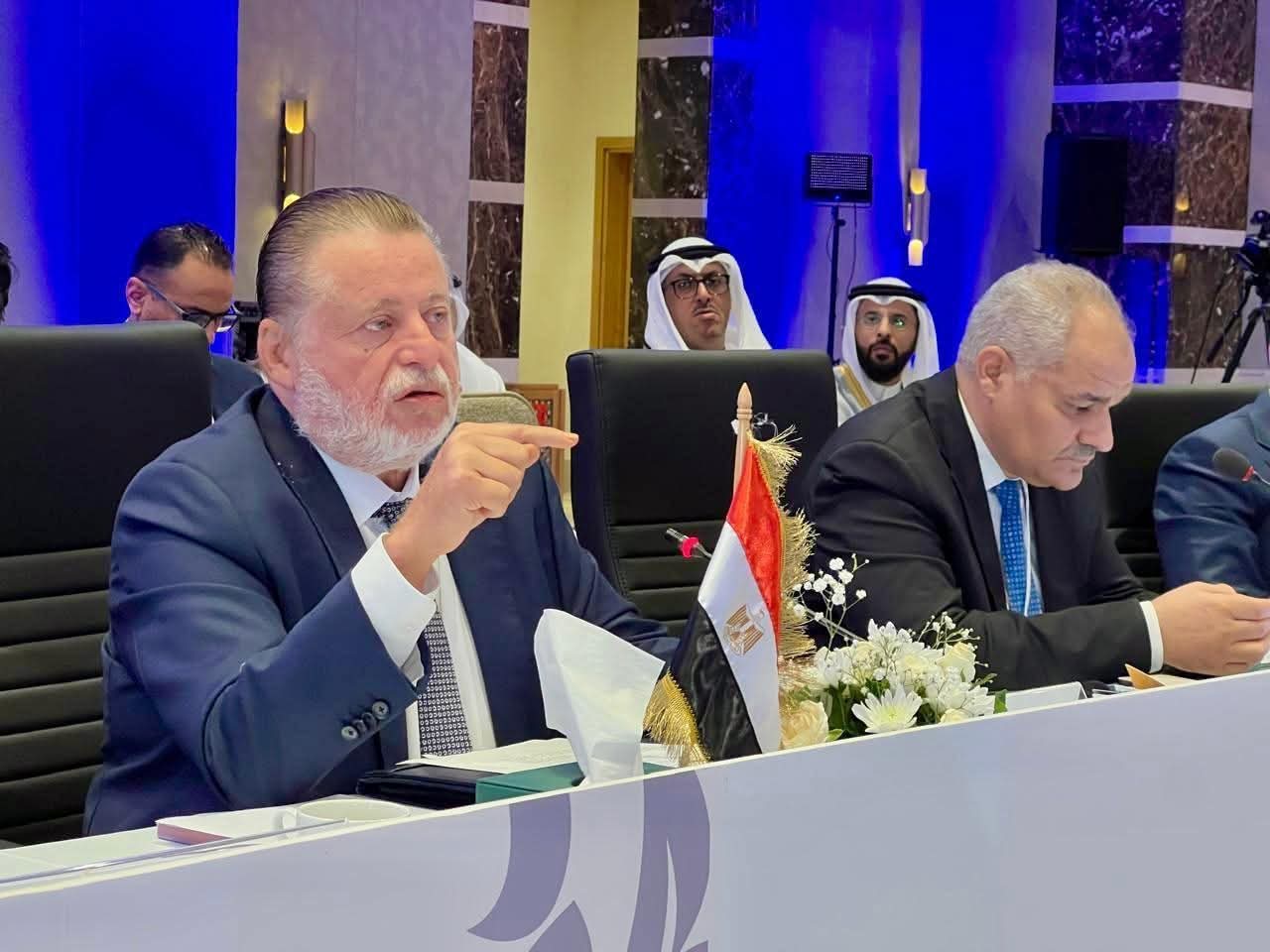 حسن عبدالله يشارك في اجتماع المصارف العربية بتونس