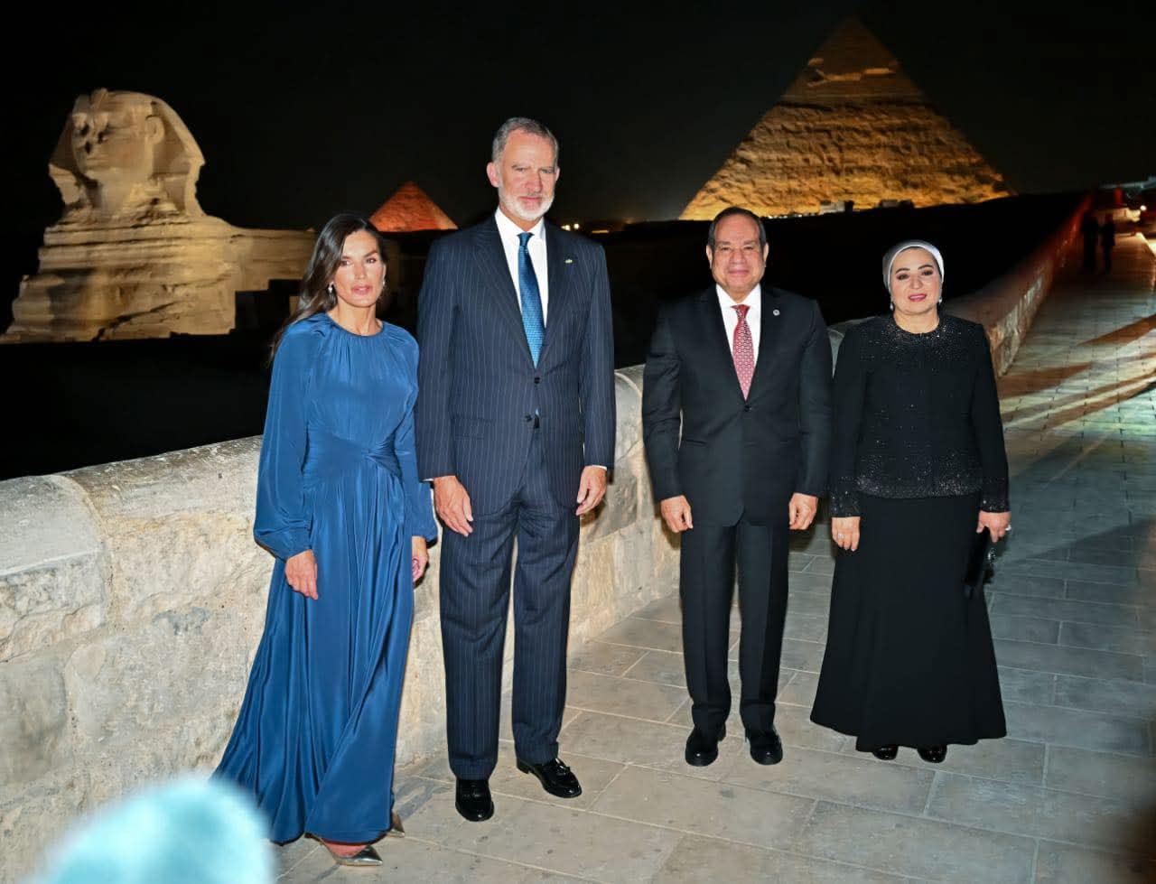 السيسي وقرينته يستضيفان ملك وملكة إسبانيا لعشاء وجولة بالأهرامات