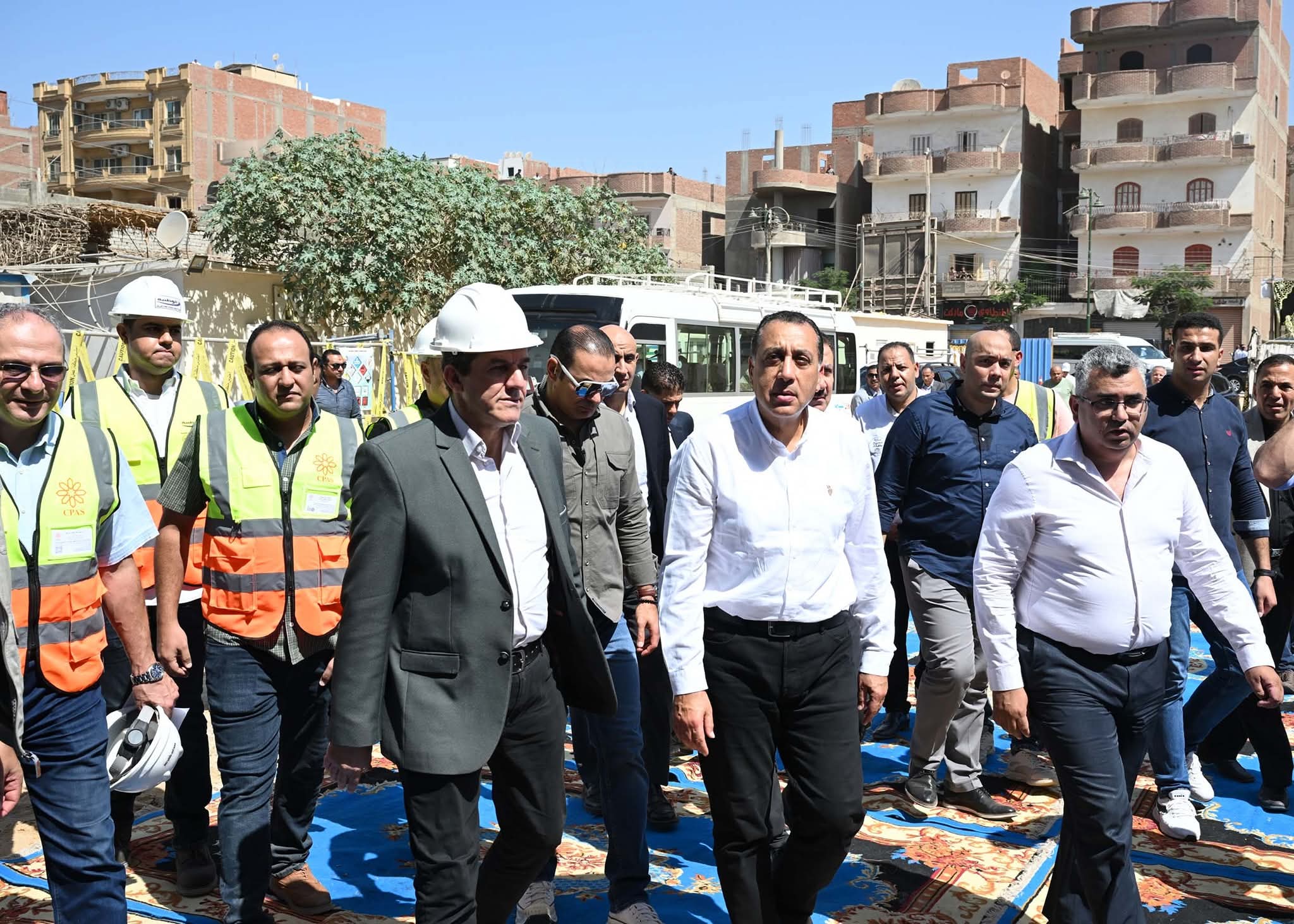 رئيس الوزراء يتفقد مشروعات تنموية وخدمية في المنوفية