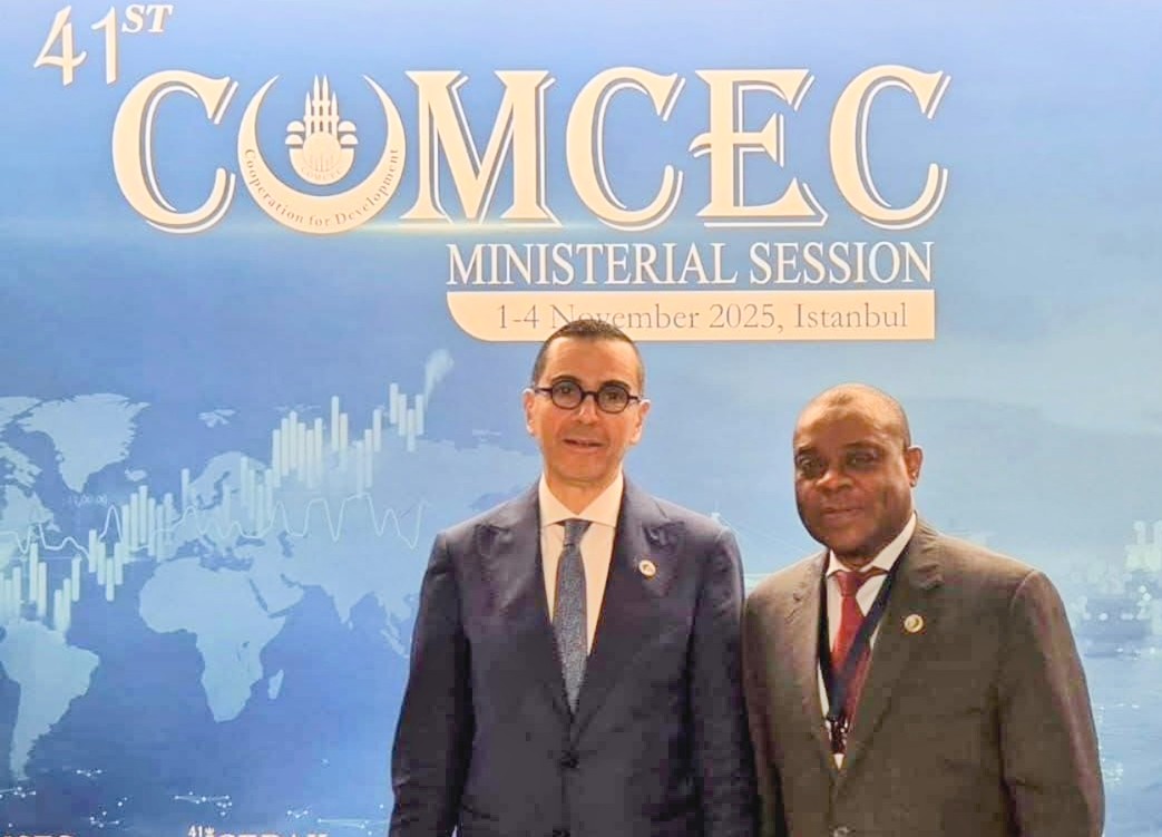 وزير الاستثمار يبحث ترتيبات استضافة اجتماع مجموعة الثماني