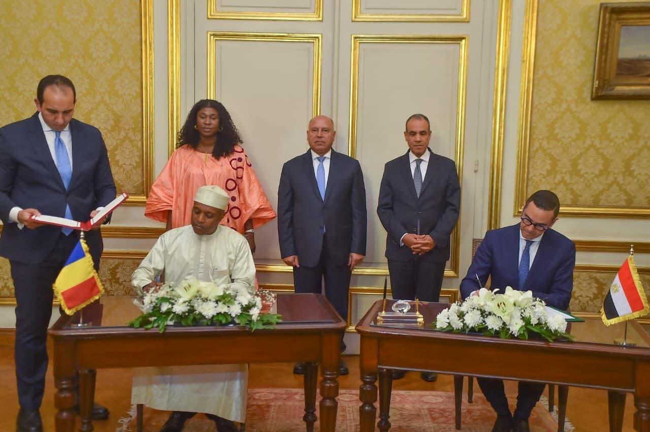 مصر وتشاد توقعان شراكة موسعة لتعزيز التجارة والاستثمار المشترك