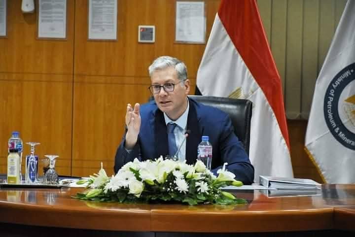 البترول تحتفل بخمسين عامًا على استرداد حقول سيناء وتكريم المتميزين