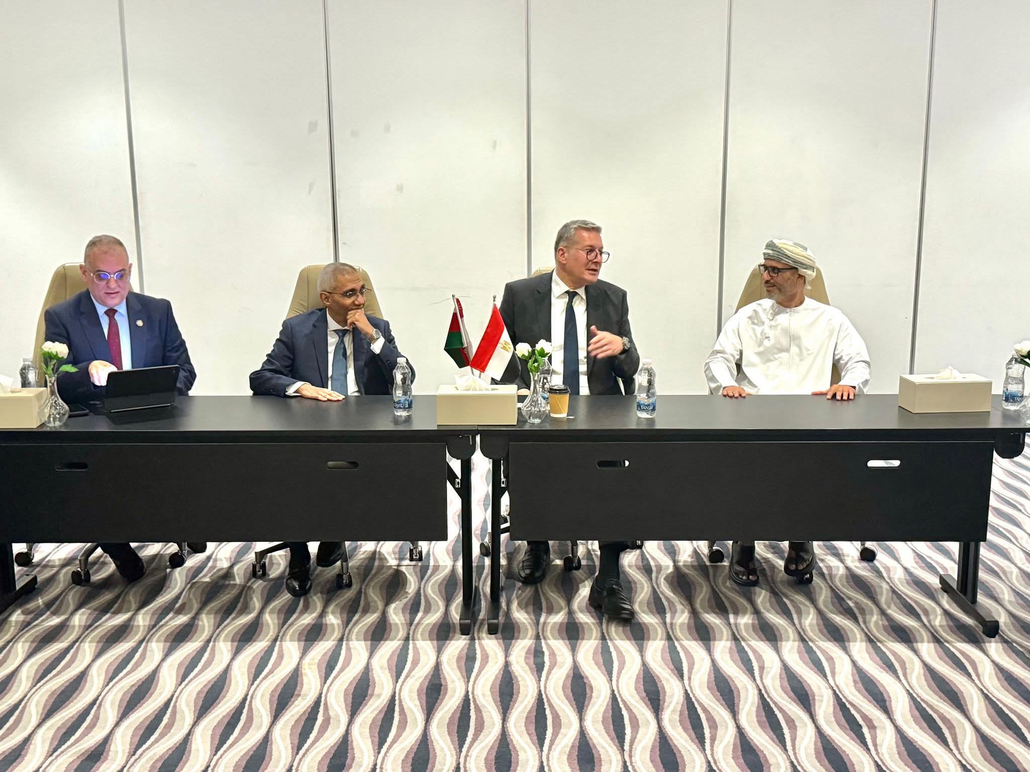 وزير البترول يبحث توسيع التعاون المصري العُماني في الغاز والطاقة