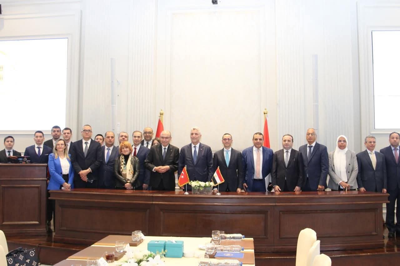 مصر وتركيا تعززان الشراكة الاقتصادية والتجارية والاستثمارية الثنائية