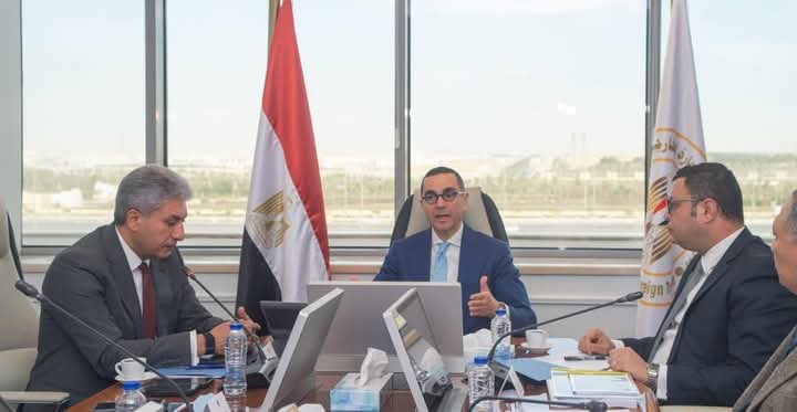 خطة وطنية شاملة لتعزيز الاستثمارات السياحية وزيادة أعداد السائحين