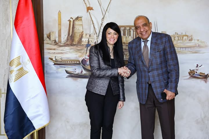 تمويلات دولية جديدة لدعم الشبكة وتوسيع قدرات الطاقة المتجددة