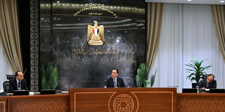 قرارات حكومية شاملة تعزز التنمية والخدمات والاستثمار والطاقة المتجددة