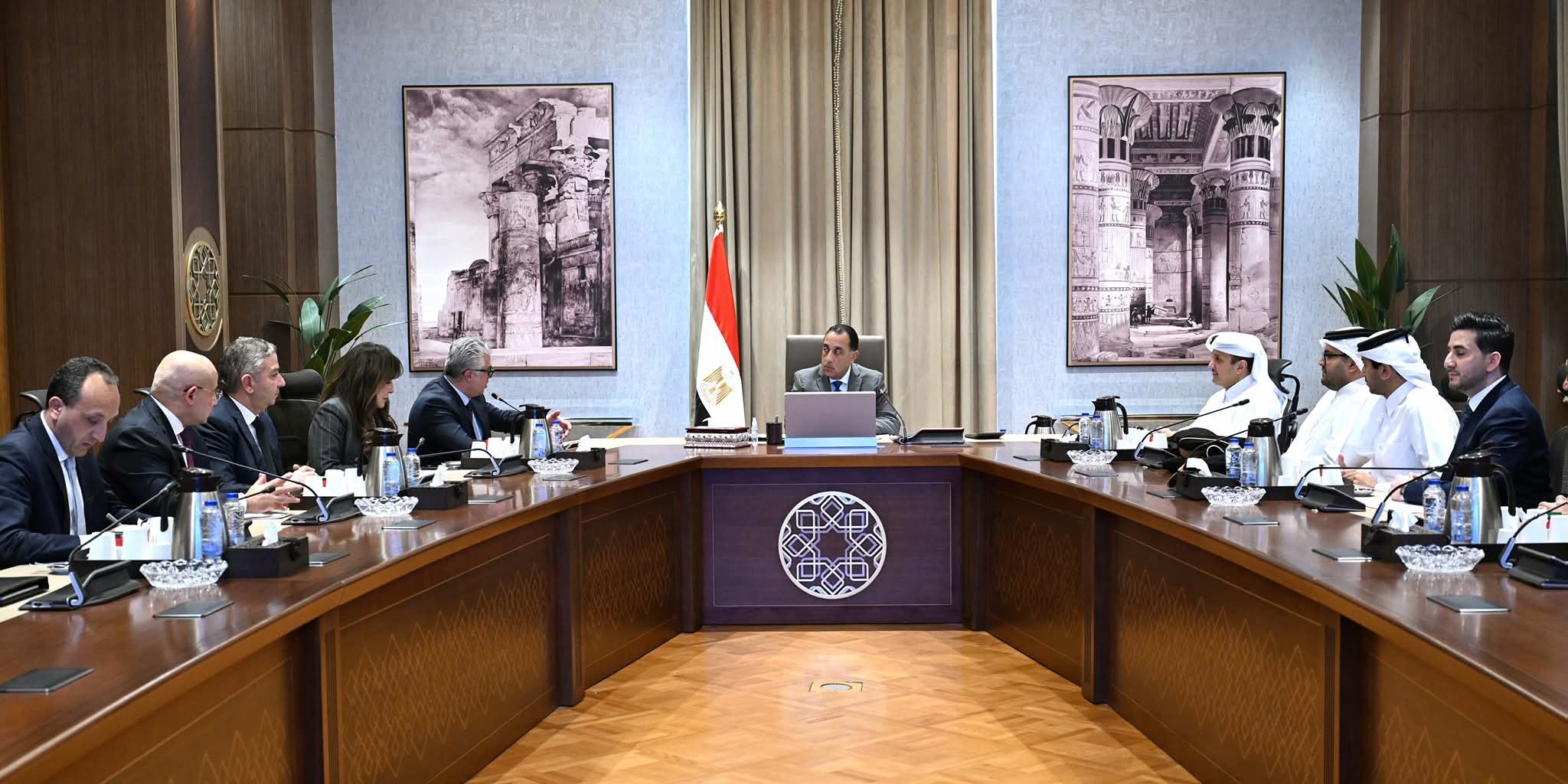 مدبولي يلتقي المانع لبحث مصنع وقود الطائرات المستدام بمصر