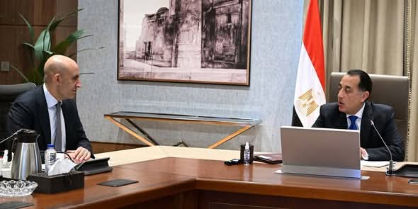 رئيس الوزراء يتابع استعدادات وزارة التعليم لامتحانات الثانوية العامة