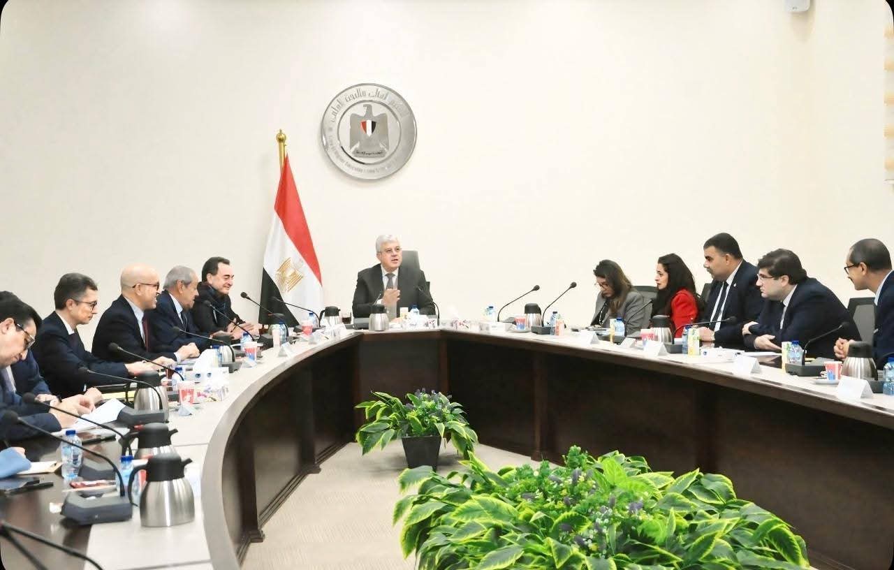 مصر وفرنسا تعززان شراكة التعليم العالي بحرم جامعي ذكي