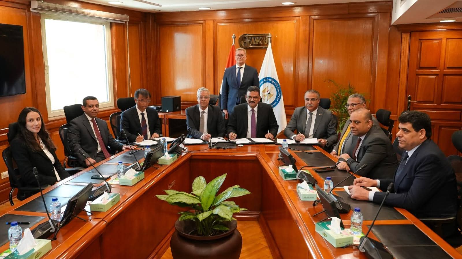 البترول: توقيع مذكرات تفاهم جديدة لتعظيم الاستثمارات التعدينية وتعزيز الشراكات الدولية