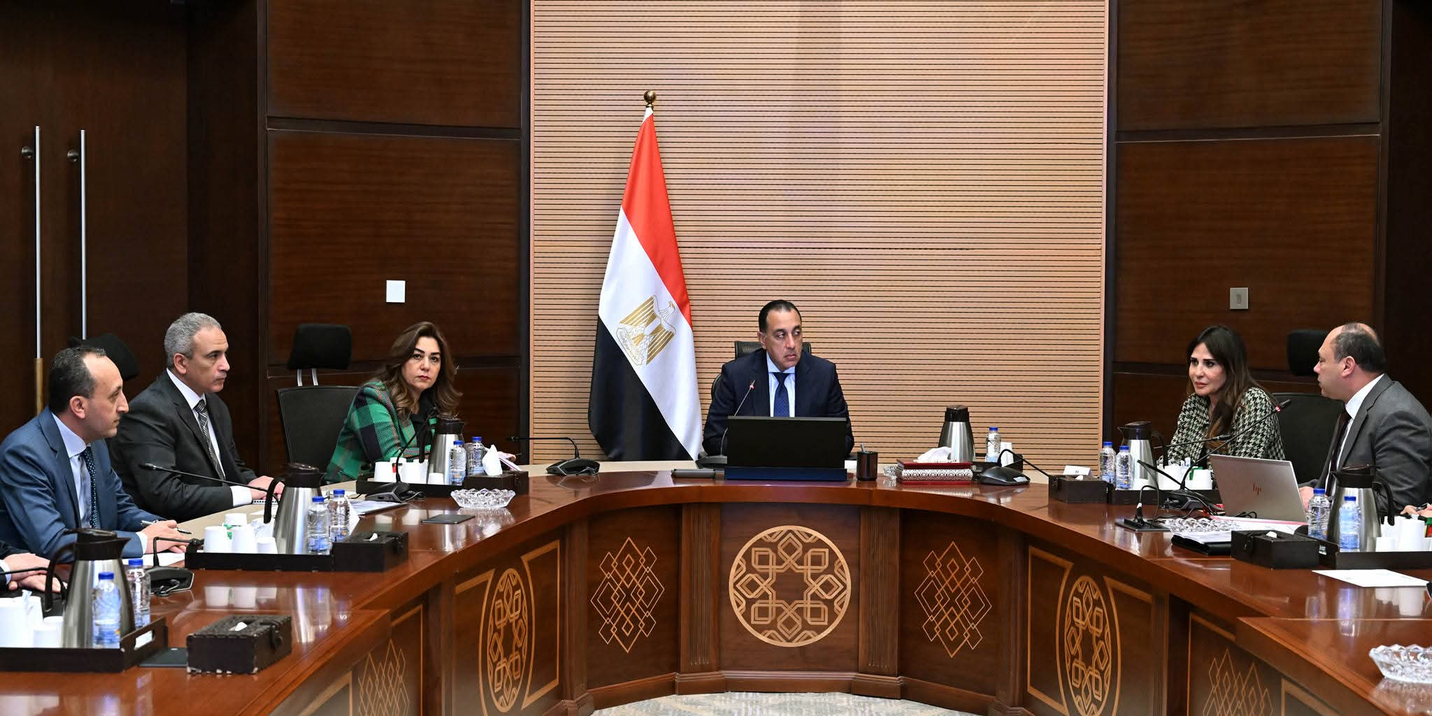 رئيس الوزراء يتابع مشروعات تنمية الصعيد وتعزيز الاستثمار