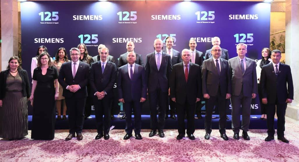 مصر تعزز البنية الرقمية باستثمارات ضخمة وشراكات صناعية عالمية