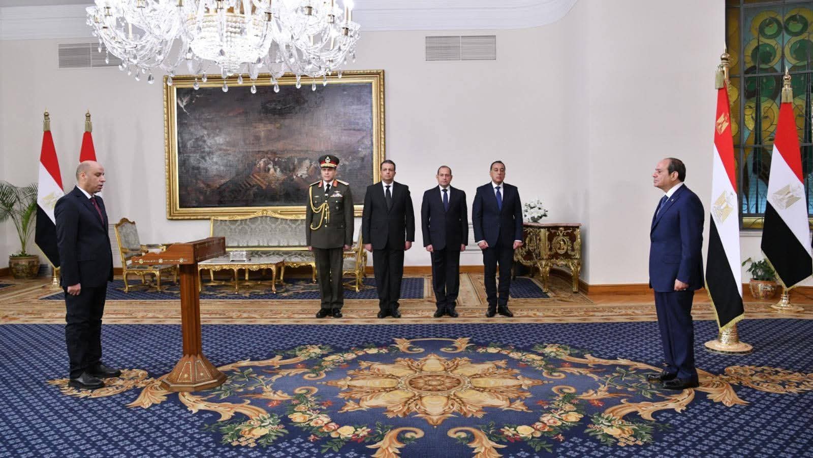 وزير العمل: تطوير التدريب المهني واستقرار سوق العمل أولوية أولى