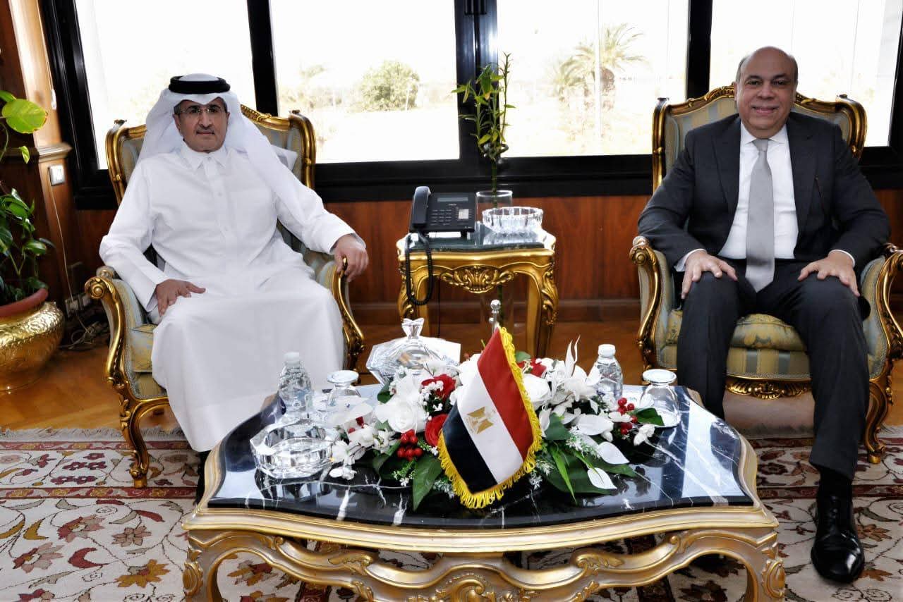 مباحثات مصرية قطرية لتطوير التعاون وتعزيز السلامة الجوية