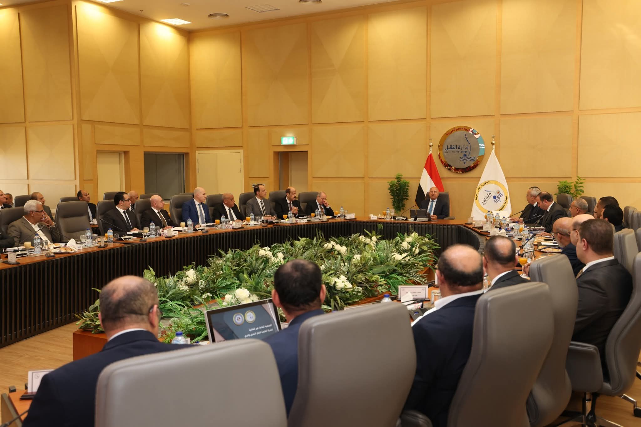 القابضة للنقل البحري والبري تحقق أرباحًا قياسية 14.3 مليار جنيه