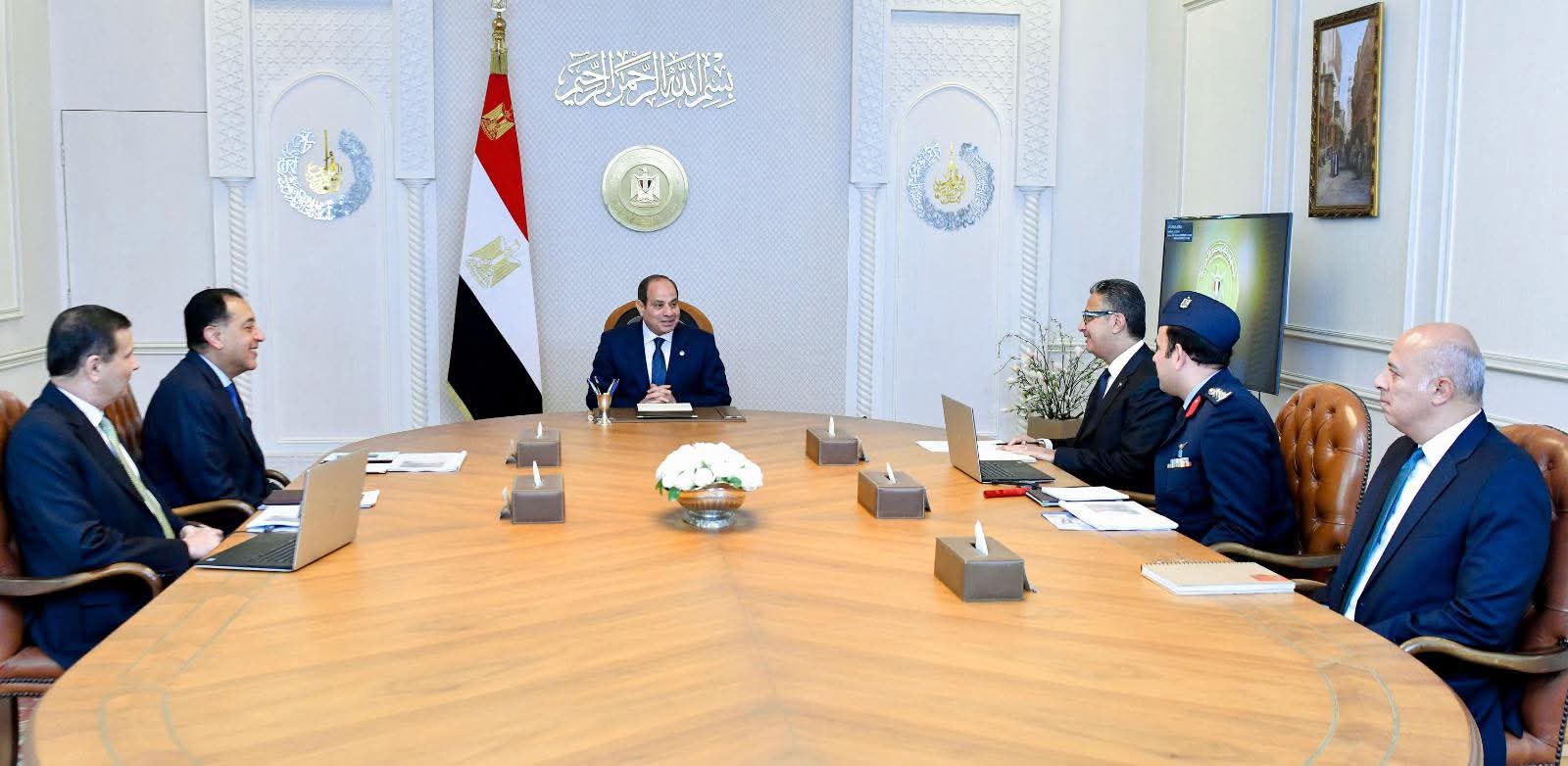 الرئيس السيسي يوجه بضبط الأسواق وتعزيز الأمن الغذائي فى رمضان