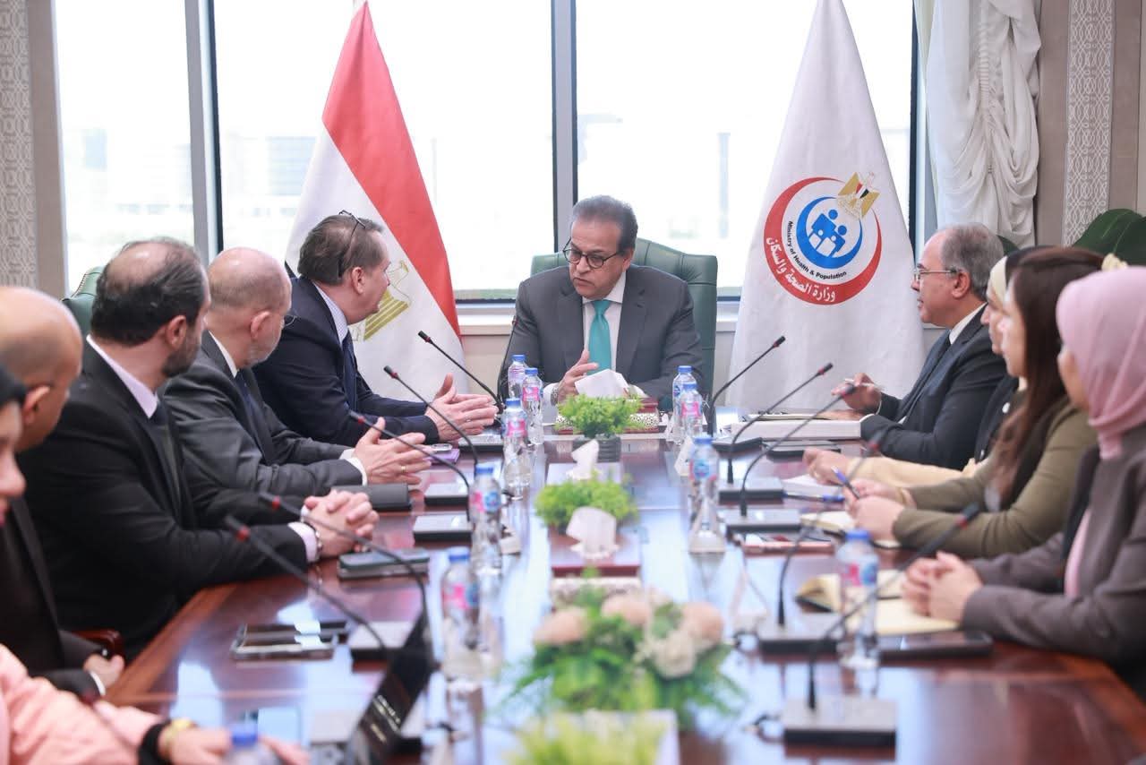 وزير الصحة: توطين صناعة صبغات الأشعة لتعزيز الاكتفاء الطبي الوطني