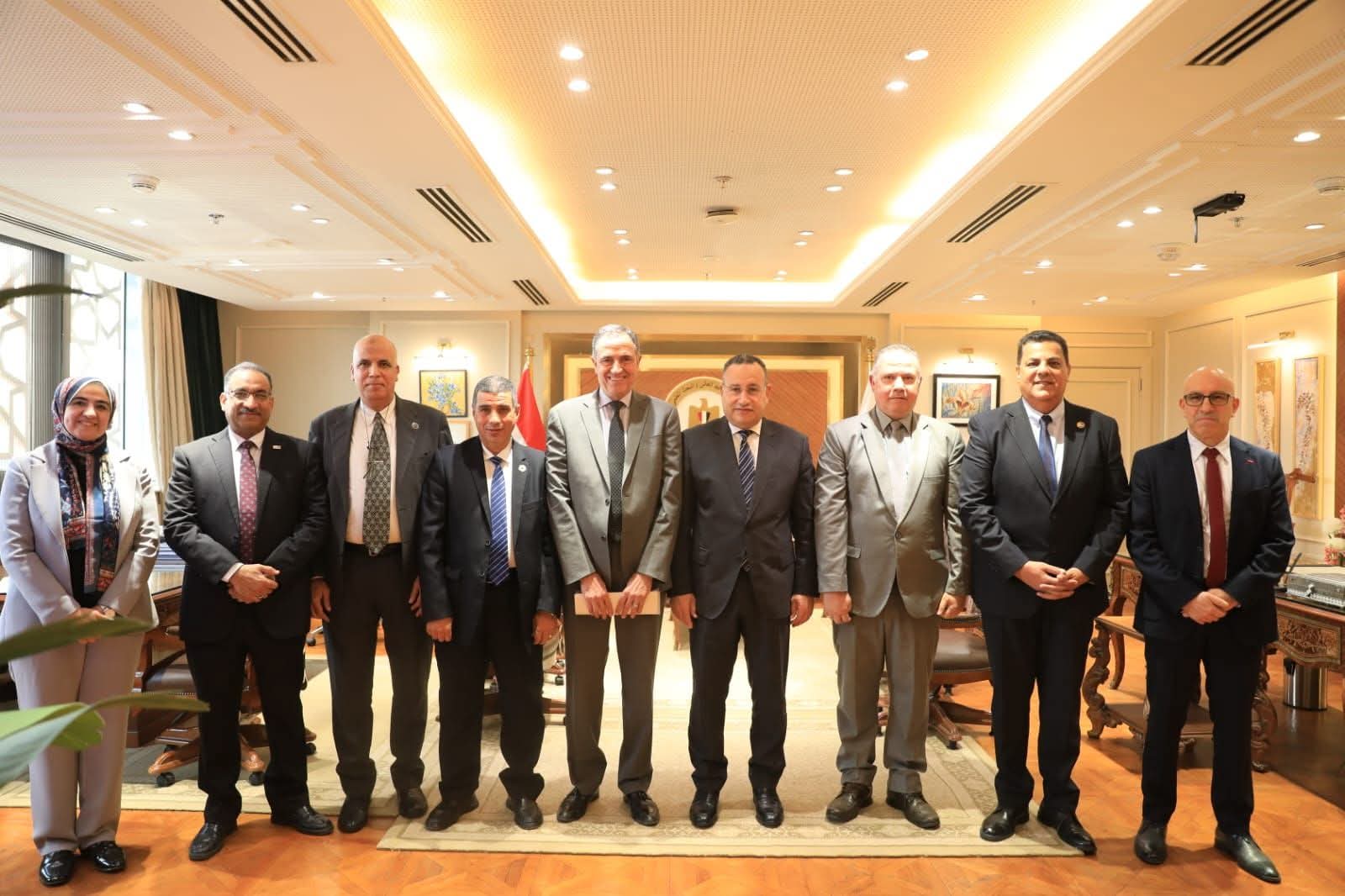 وزير التعليم العالي: دعم تطوير الجامعات التكنولوجية وتوسيع شراكاتها الدولية