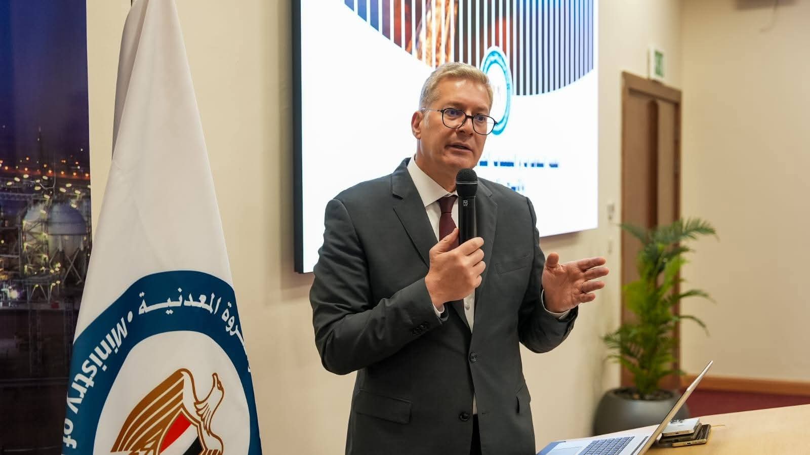 وزير البترول يعلن أنظمة تعاقدية وتكنولوجيا مبتكرة لدعم وزيادة الإنتاج