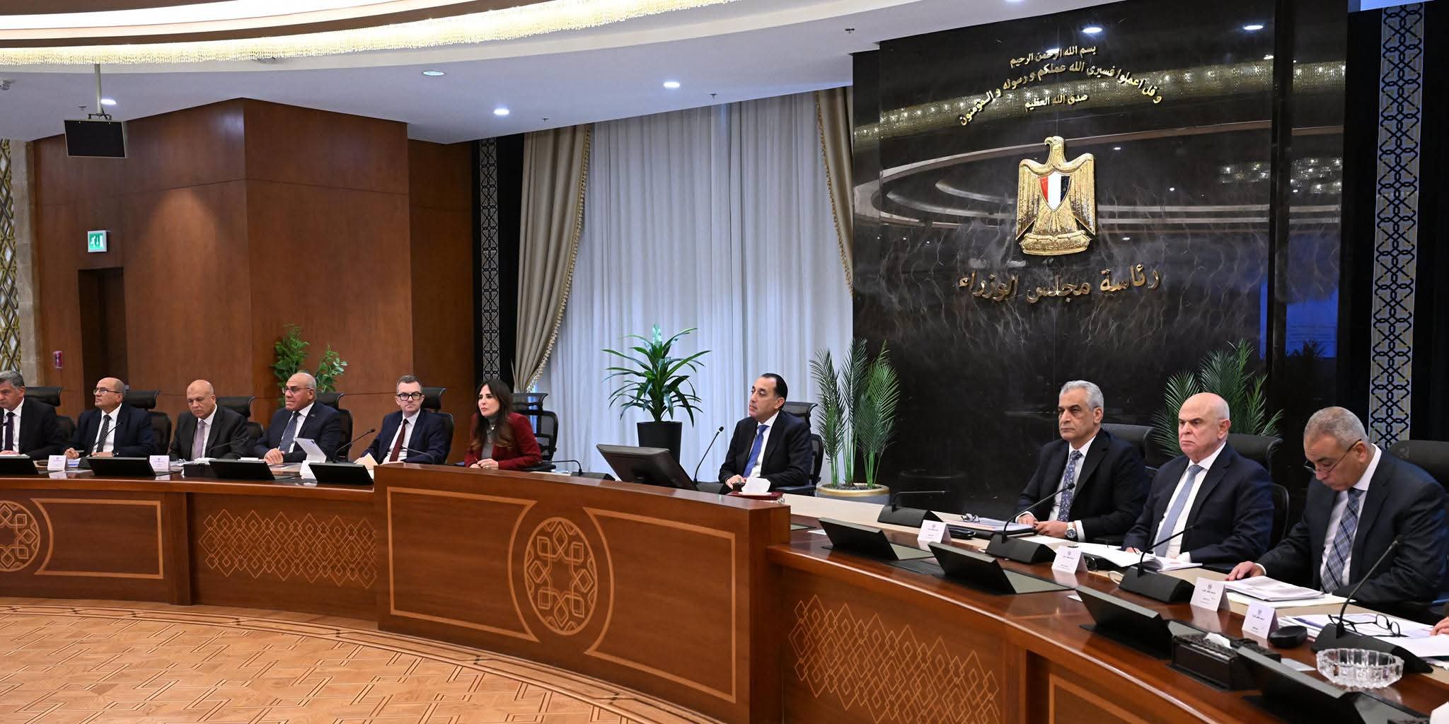 رئيس الوزراء يتابع تنفيذ المرحلة الأولى لمبادرة حياة كريمة