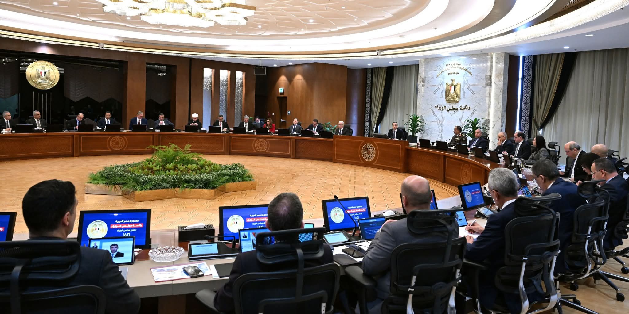 مجلس الوزراء يعتمد قرارات جديدة لدعم الإسكان والنقل والتنمية