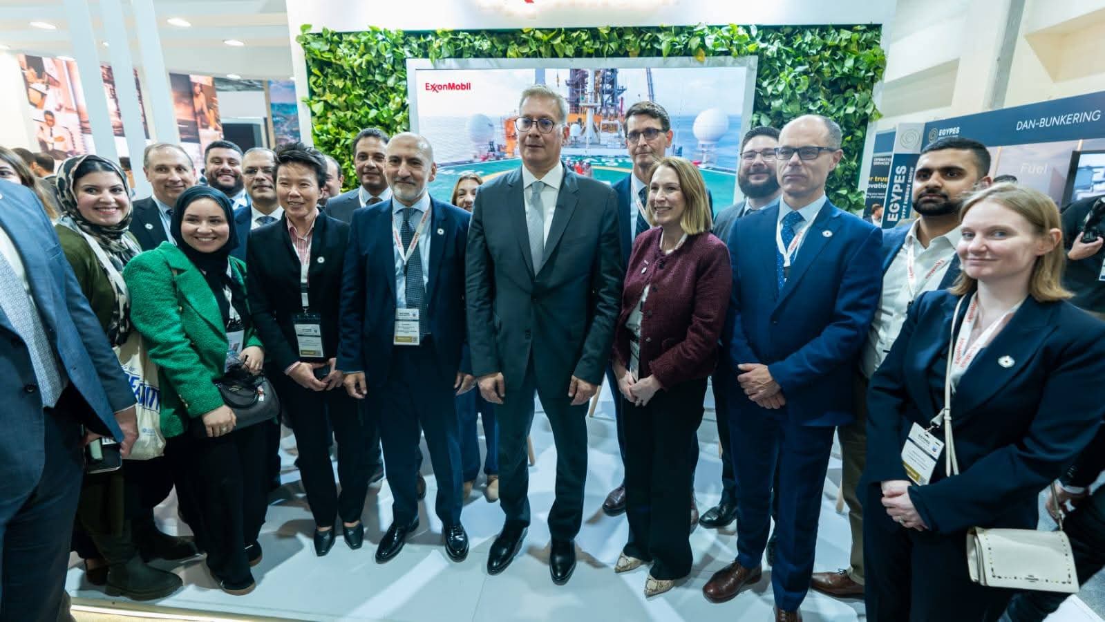 وزير البترول يتفقد «إيجبس 2026» ويؤكد جذب الاستثمارات في قطاع الطاقة