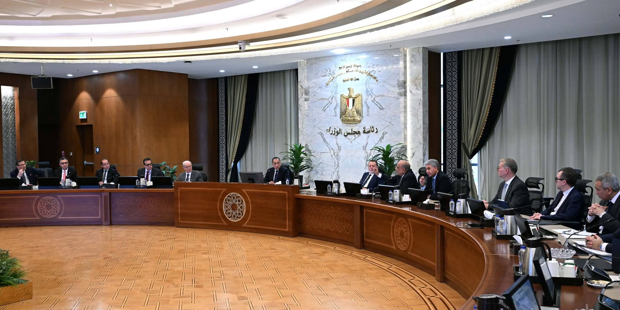 مدبولي: الحكومة تكثف جهودها لضبط الأسواق وتأمين السلع والطاقة محليًا