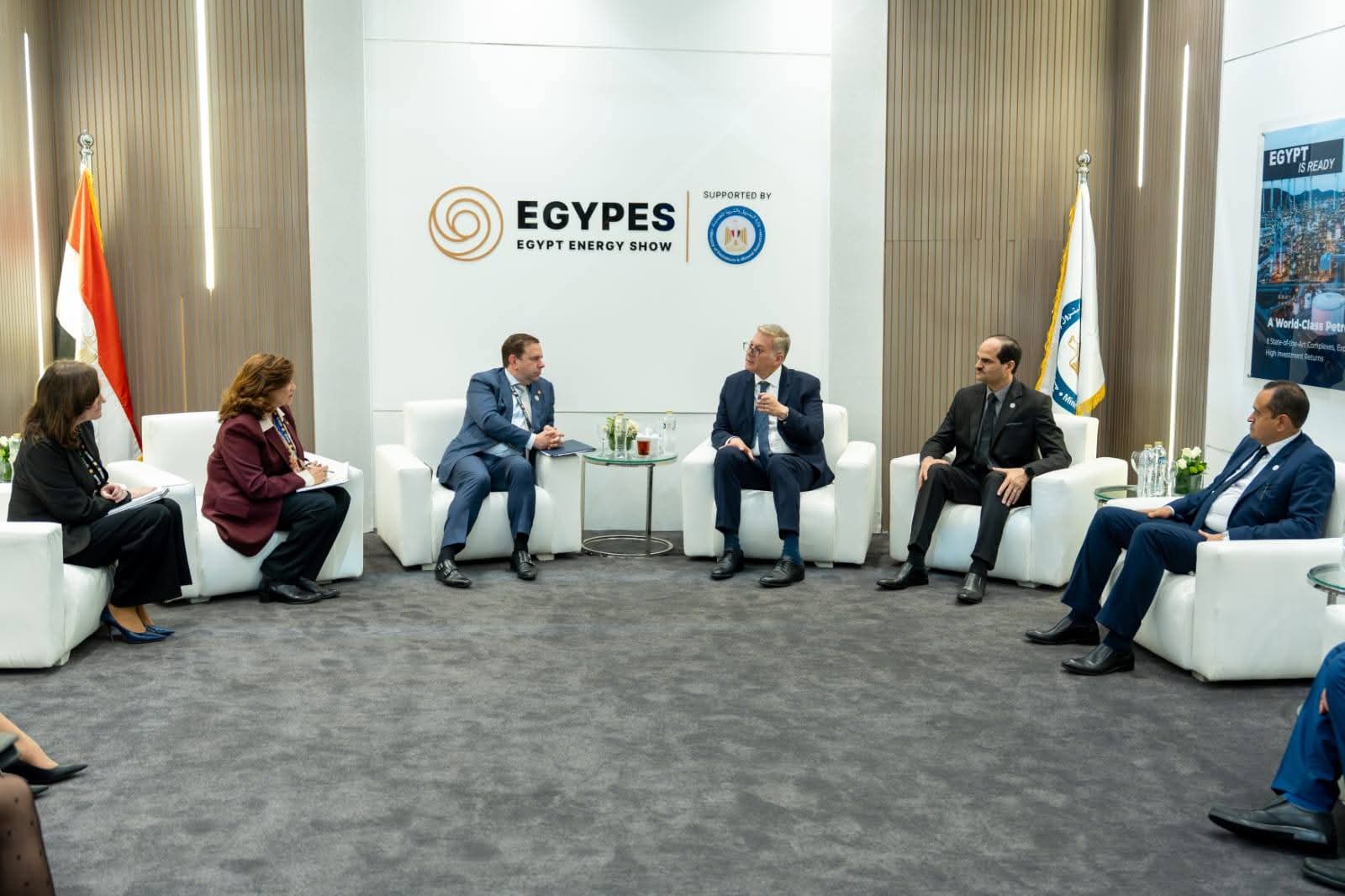 وزير البترول يؤكد التوسع في إنتاج الغاز وتعزيز الاستثمار