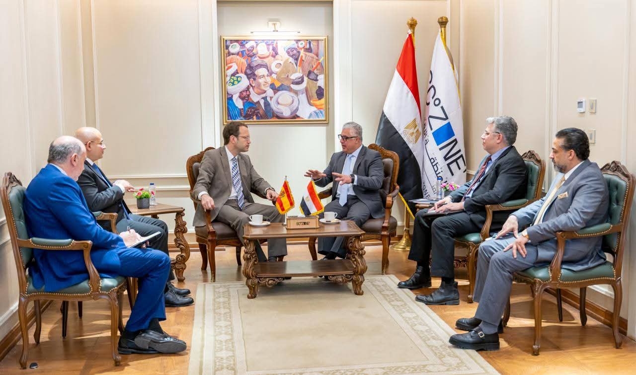 اقتصادية قناة السويس تبحث تعزيز التعاون وجذب الاستثمارات الإسبانية