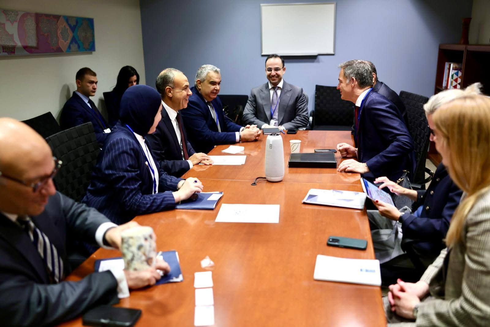 وزير الخارجية يبحث توسيع التعاون التنموي مع برنامج الأمم المتحدة