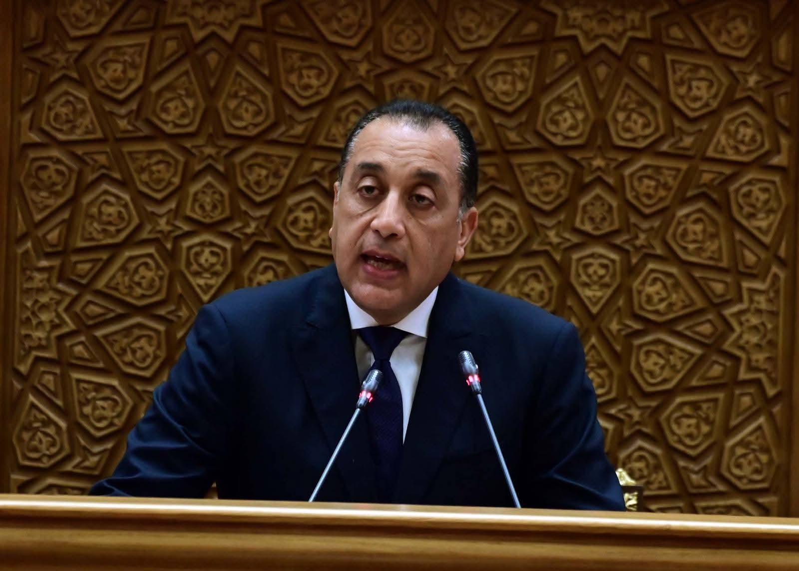 مدبولي يستعرض أمام النواب خطة مصر لمواجهة تداعيات الأزمات العالمية