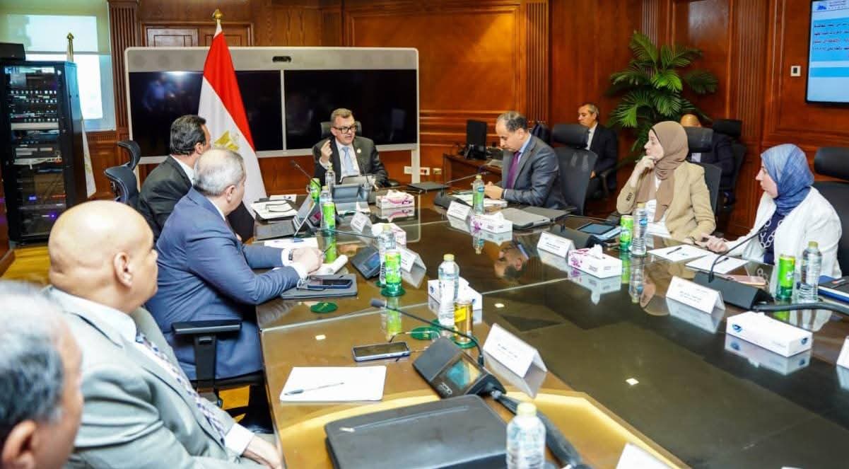 التخطيط والتعبئة والإحصاء تبحثان تطوير منظومة البيانات الوطنية الشاملة