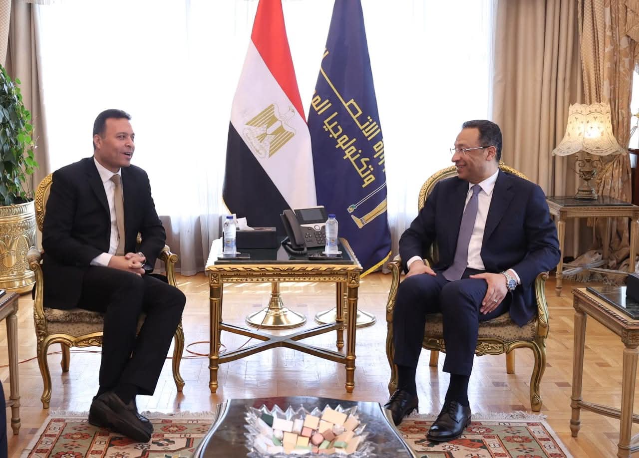 الاتصالات والإحصاء تتعاونان لتنفيذ تعداد مصر 2027 باستخدام الذكاء الاصطناعي