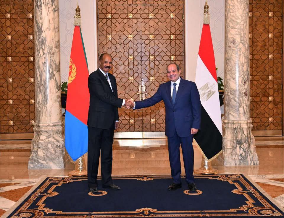 الرئيس السيسي وأفورقي يؤكدان تعزيز التنسيق لحماية أمن البحر الأحمر