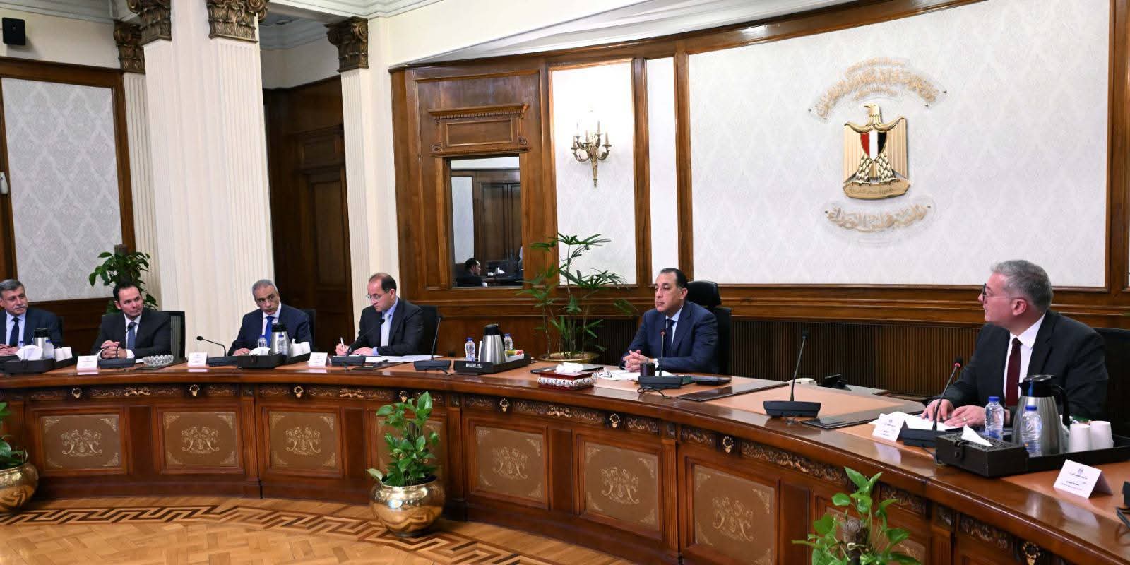 رئيس الوزراء يتابع تأمين المنتجات البترولية وتعزيز أمن الطاقة